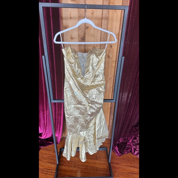 Fabulous Strapless Vintage 1980s L.A. GLO Krinkly dress with sequins - Picture 1 of 4
